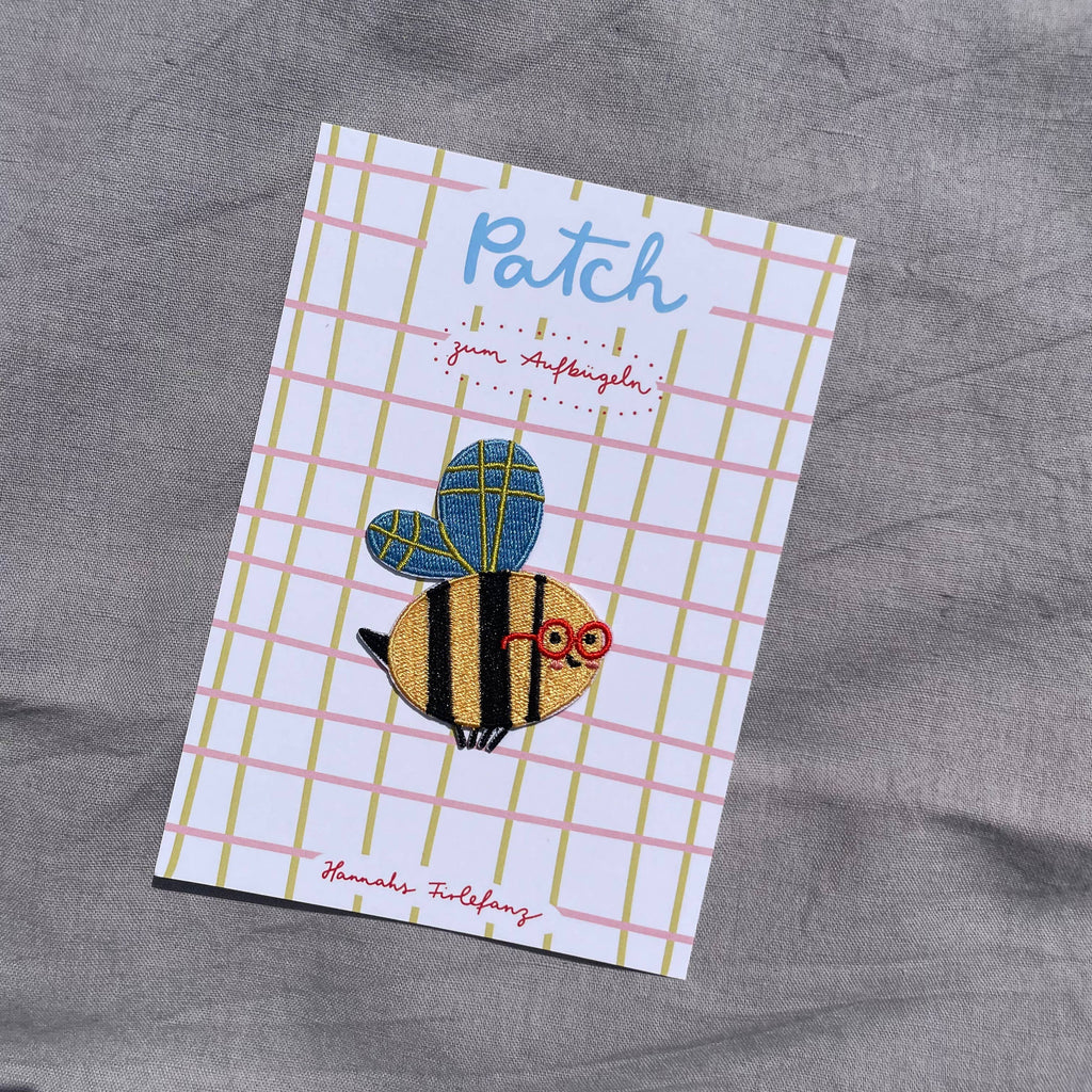 Bügelpatch Biene mit Brille von Hannahs Firlefanz
