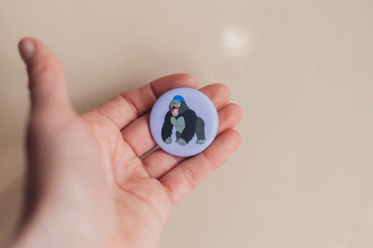 Button - Gorilla - Ich bin stark