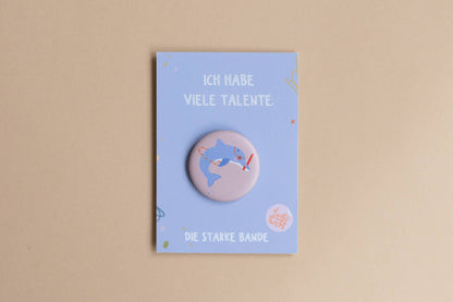 Button - Delfin - Ich habe viele Talente