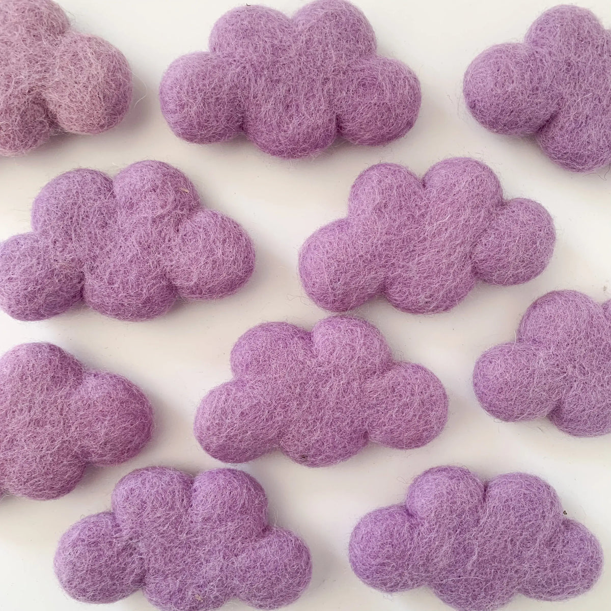 Wolke lila aus Filz von Sewing Seeds Play