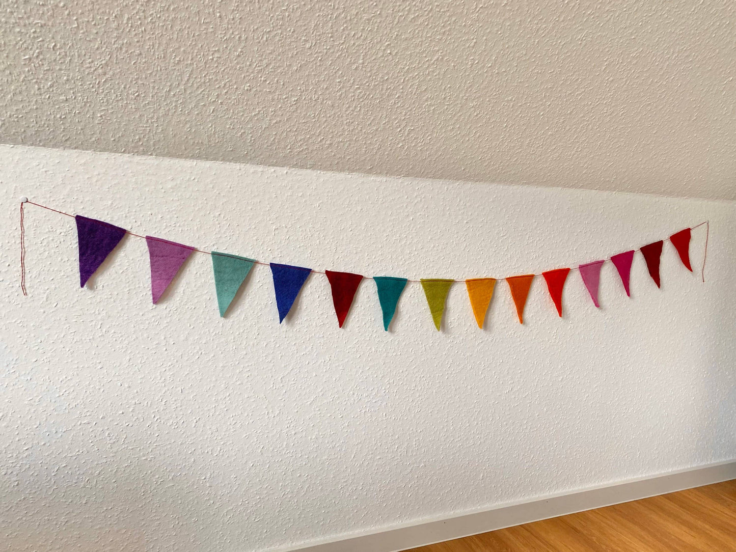 Filz-Wimpelkette für Kinderpartys