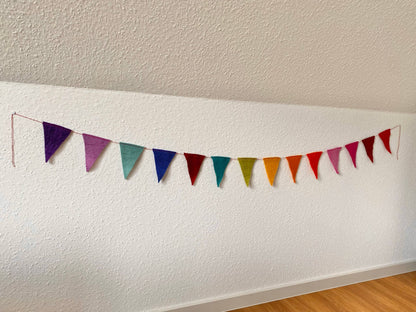 Filz-Wimpelkette für Kinderpartys