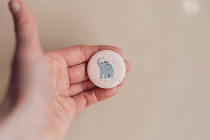 Button - Elefant - Fantasie ist ein Geschenk