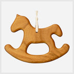Baumschmuck und Geschenkanhänger Schaukelpferd von Sternengasse