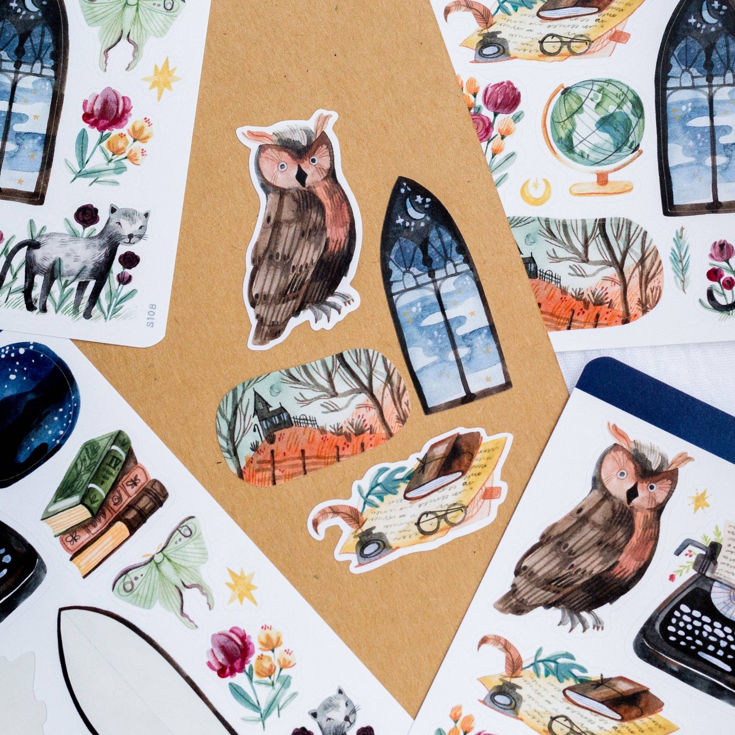 Stickerbogen - Dark Academia
