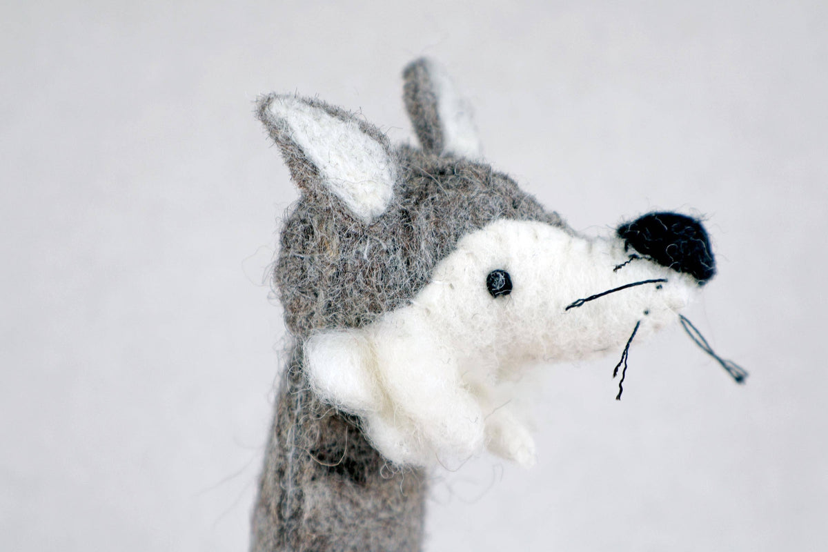 Fingerpuppe Wolf aus Filz von Nacha Interior