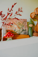 Kartenhalter Natur aus Erle für Postkarten A6 von Decor Spielzeug, Foto