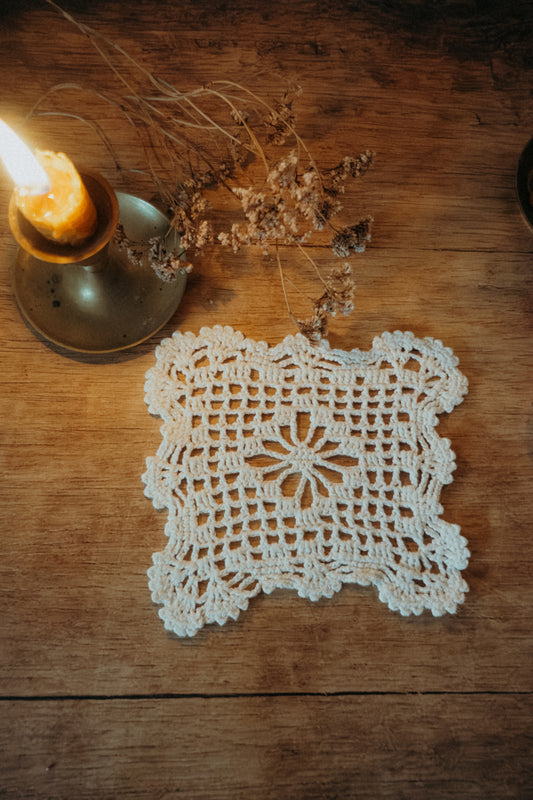 Vintage Häkeldeckchen - 2. Chance