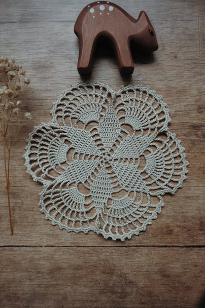 Vintage Häkeldeckchen - 2. Chance