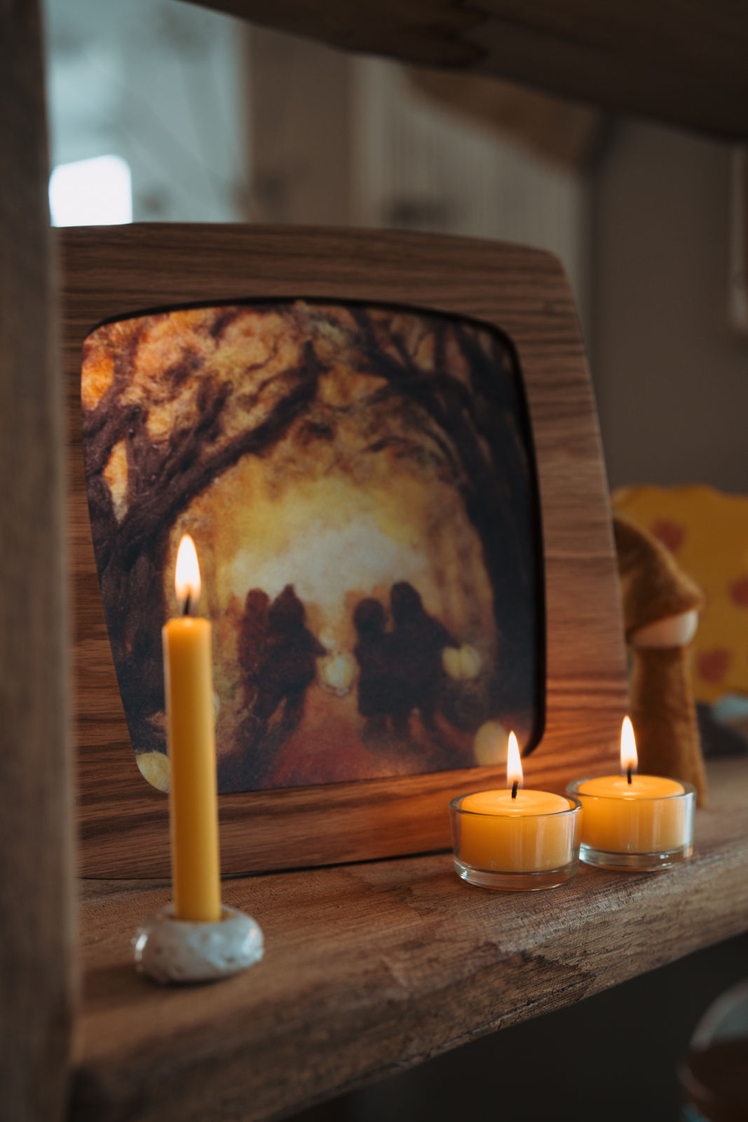 Magischer Rahmen aus Holz mit Motiv am Fenster, Ansicht 6