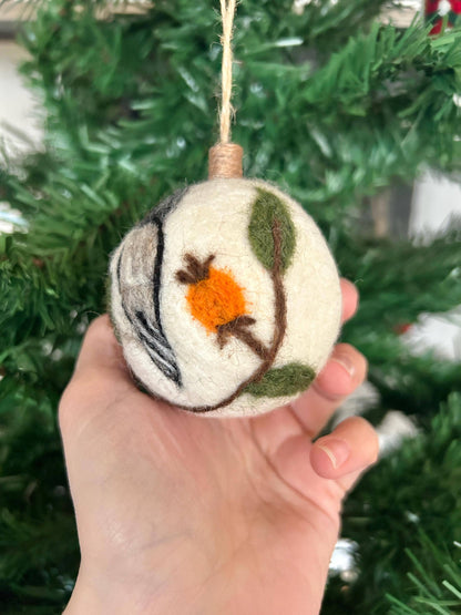 Filzdekoration - Weihnachtskugel Vogel