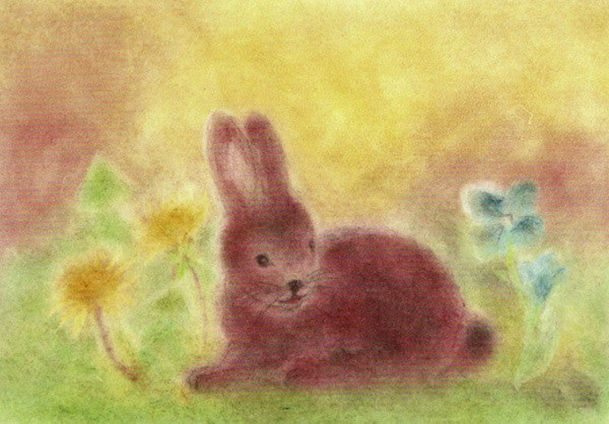 Postkarte Hase auf der Wiese von Andrea Reiß: ruhender Hase umgeben von zarten Blumen