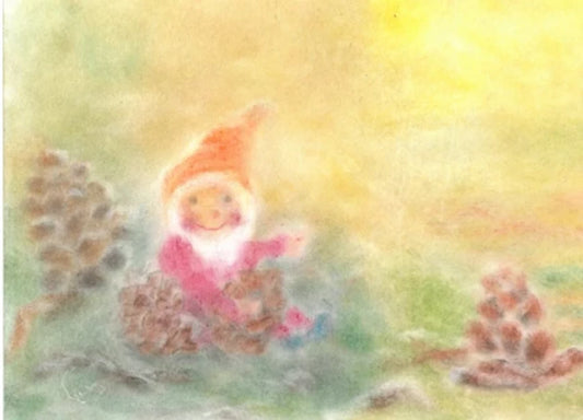 Postkarte Waldzwerg von Andrea Reiß: Waldzwerg zwischen Tannenzapfen im herbstlichen Wald