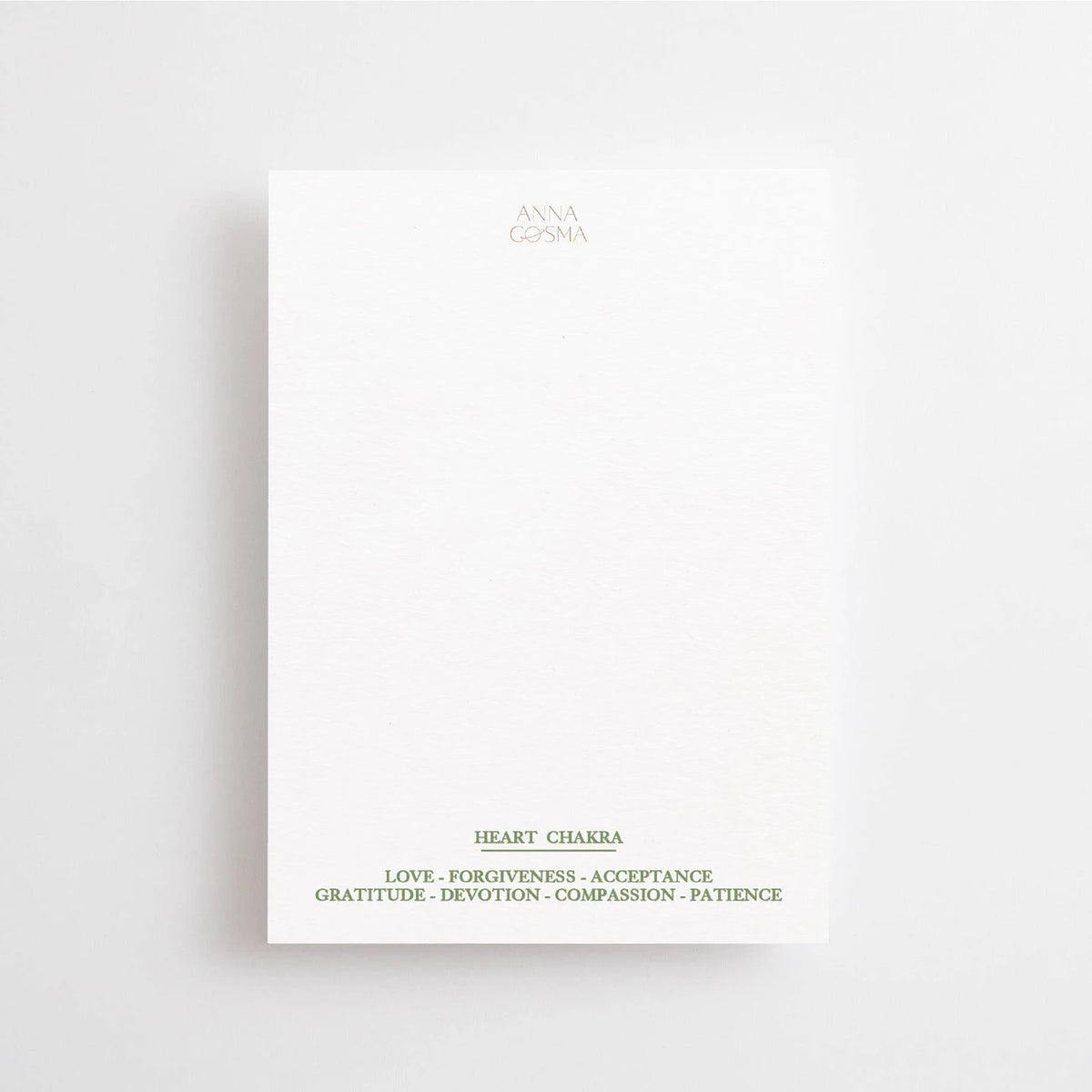 Postkarte Follow the love, always – Herzchakra von Anna Cosma A6, Rückseite mit den Themen des Chakras