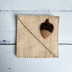 Eck-Lesezeichen Eichel aus Filz von Sewing Seeds Play
