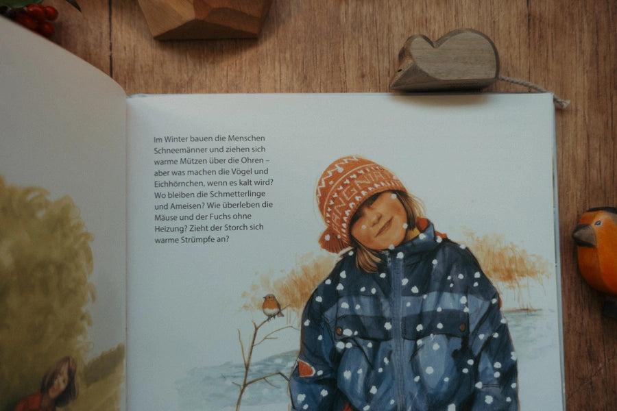 Sachbilderbuch Bald wird es kalt!, Blick ins Buch mit Wintertieren