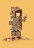 Postkarte Der Roboter von Belle & Boo A6, ein Kind steckt in einem selbstgebastelten Roboterkostüm aus Pappkartons und winkt fröhlich
