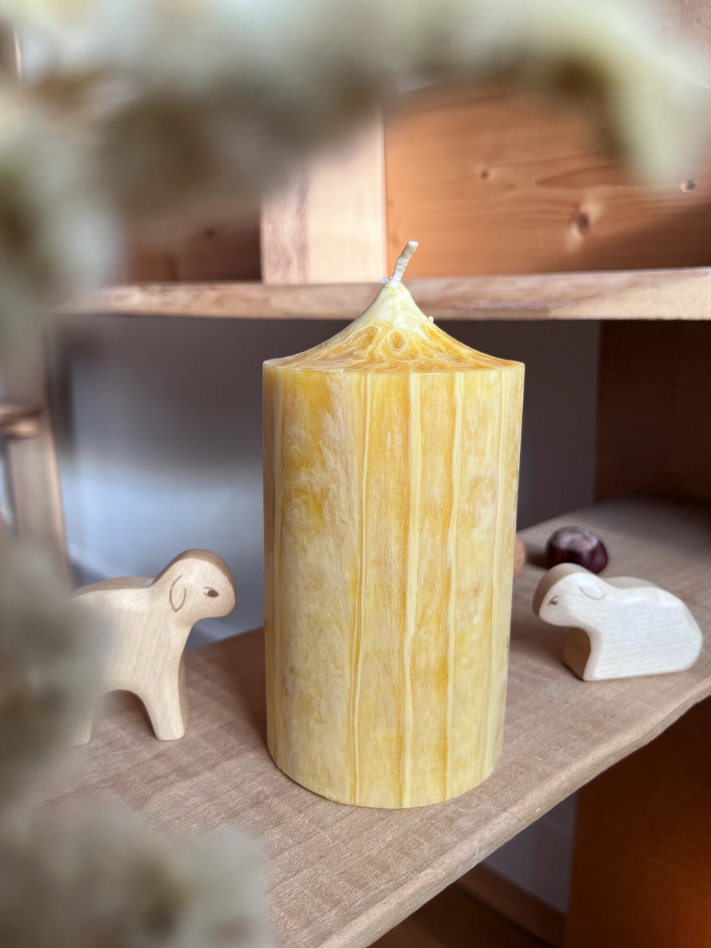 Stumpenkerze groß aus 100 % Bienenwachs von Bienen-Diätic