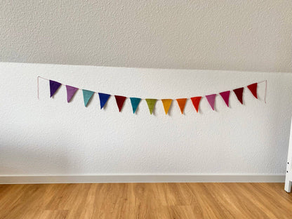 Filz-Wimpelkette für Kinderpartys