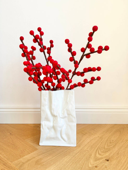 Filzdekoration - Beerenzweig - rot