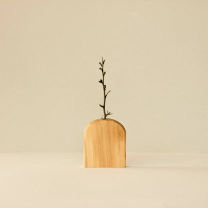 Flacher Blumenhalter Nr. 06