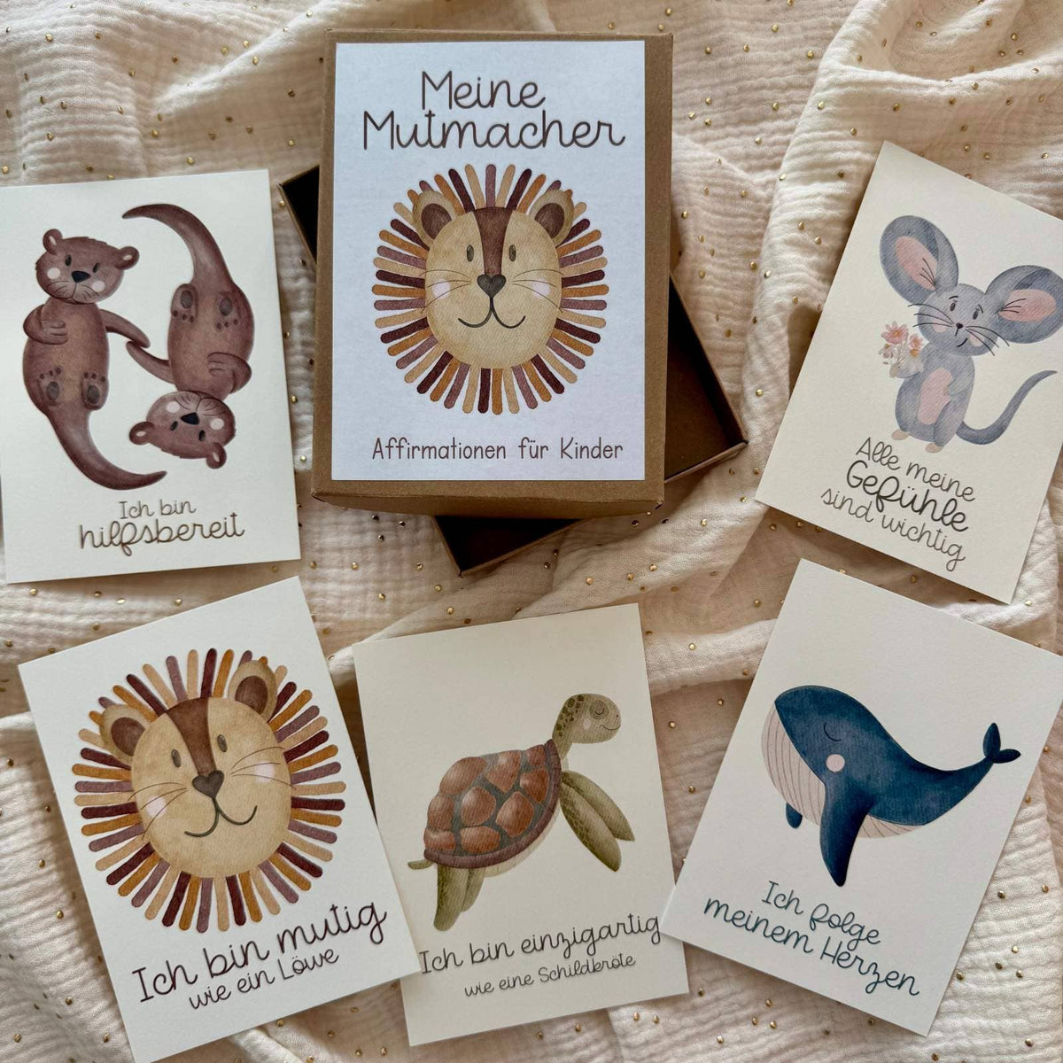 Affirmationskarten für Kinder von doerrtoparadise A6, Kraftpapierbox und Karten mit Otter, Maus, Löwe, Schildkröte und Wal