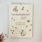 Familienkalender 2027 von doerrtoparadise A4, Titelblatt „Eine Reise durch die Jahreszeiten“ mit Drache, Bienen und Herbstblättern in Aquarell