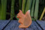 Holzfigur Eichhörnchen von HolzWald, Foto