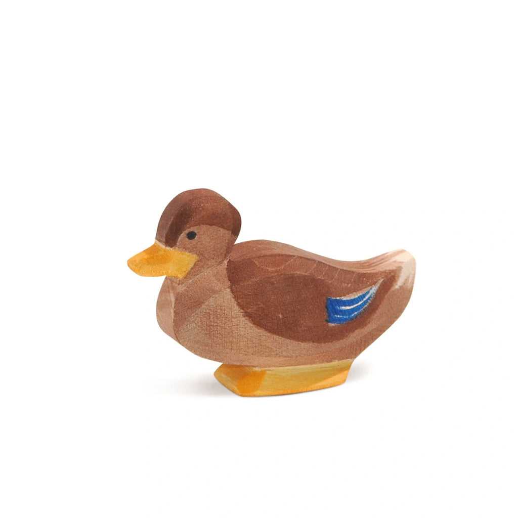 Ostheimer Ente sitzend, braune Holzfigur