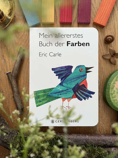 Mein allererstes Buch der Farben von Eric Carle, gebrauchtes Pappbilderbuch von Gerstenberg mit Collage-Vogel auf dem Cover, Foto