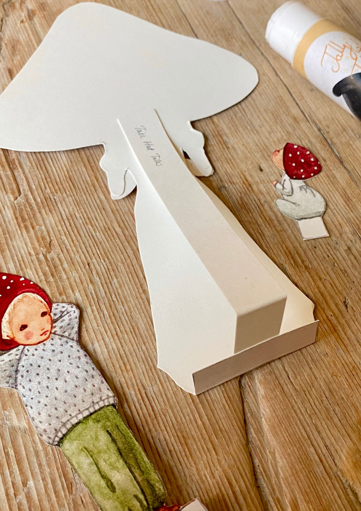 Bastelbogen Pilzmutter mit Kindern von Tall Hat Tales, Ansicht 6