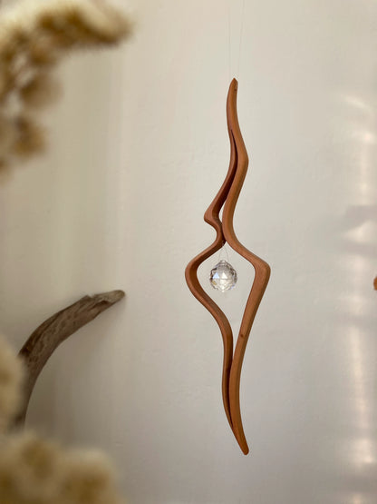 Fensterschmuck mit Regenbogen-Kristall