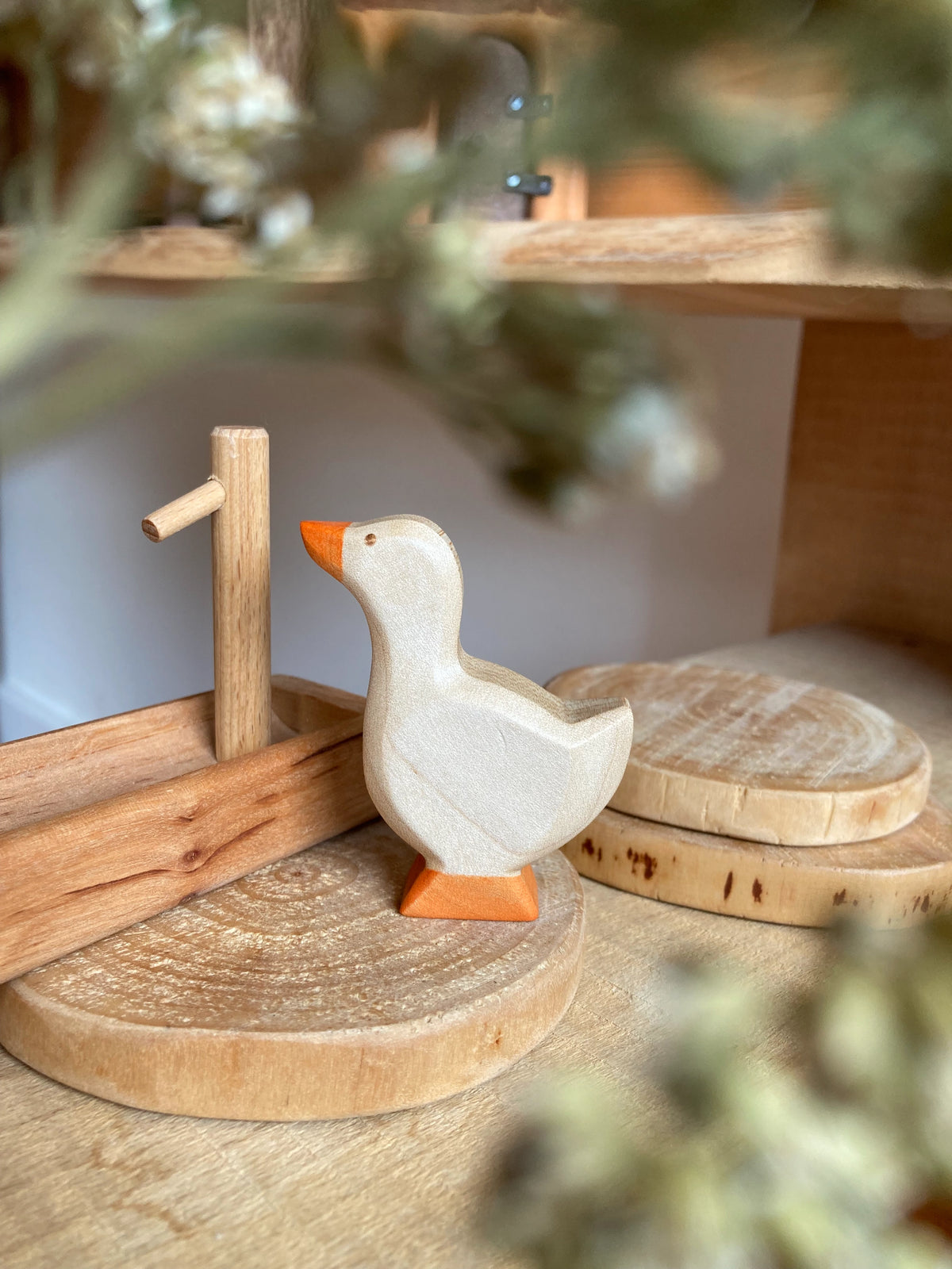 Holzfigur Gänseküken von HolzWald, Foto