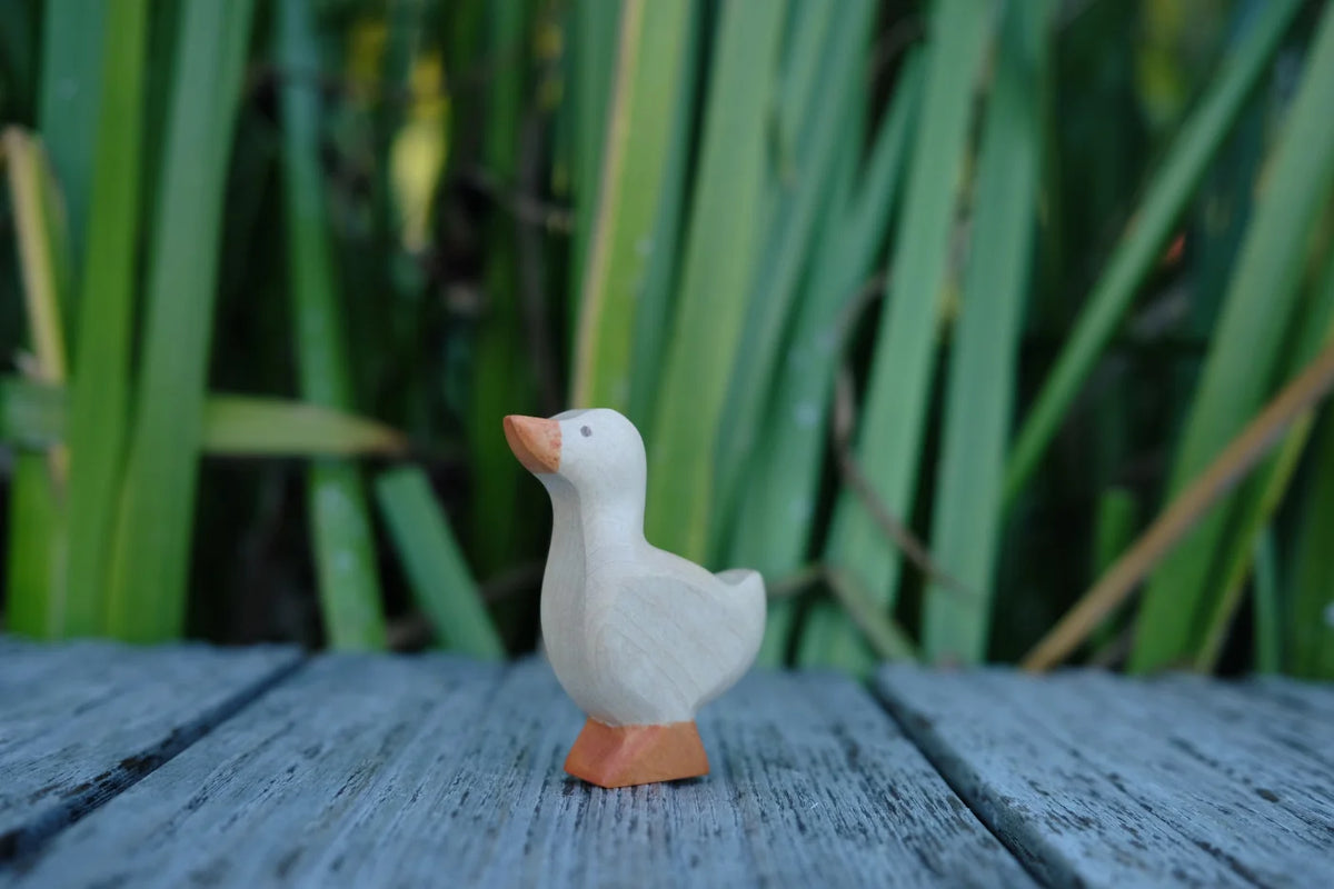 Holzfigur Gänseküken von HolzWald, Foto