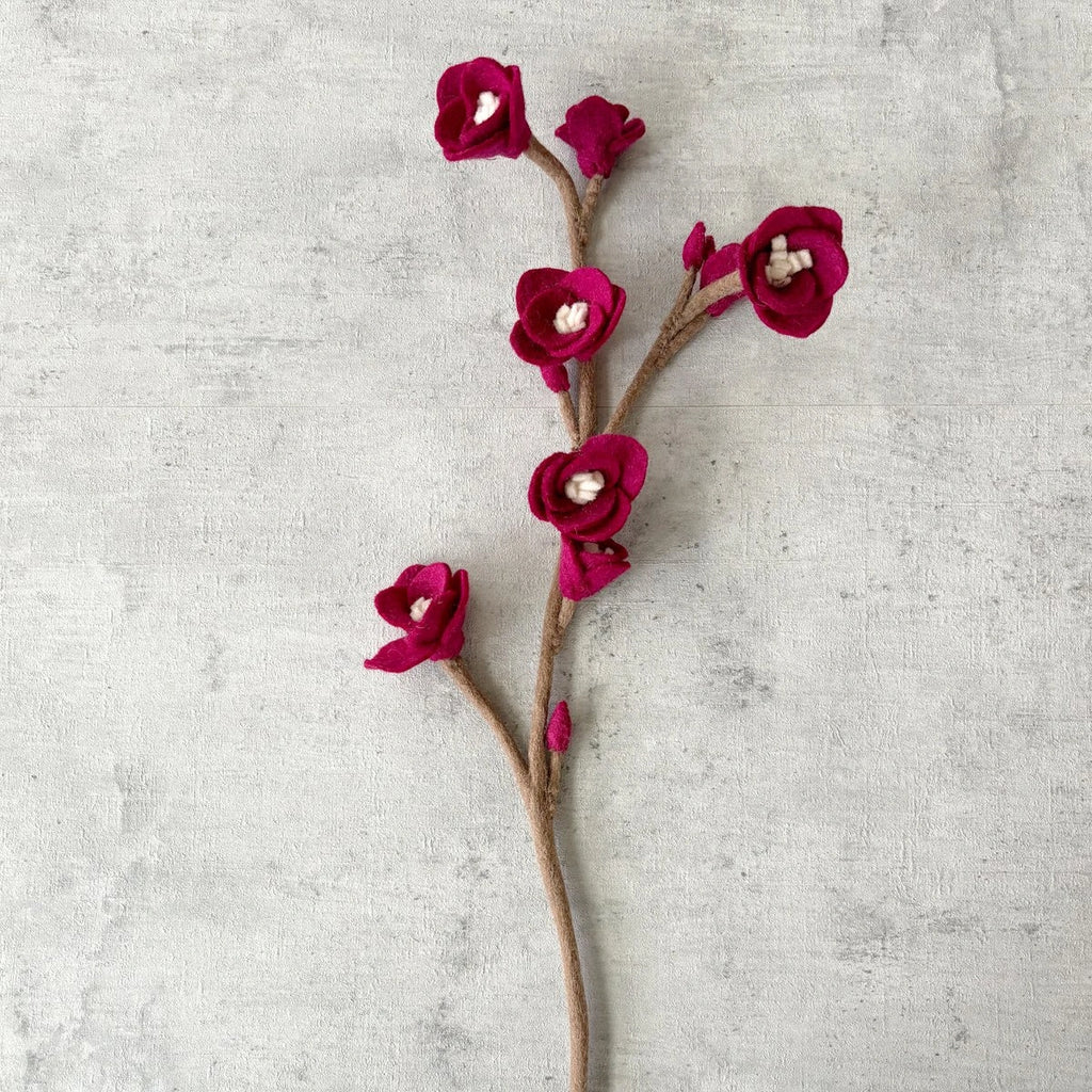 BeYoona Filzzweig Kirschblüte aubergine 50 cm