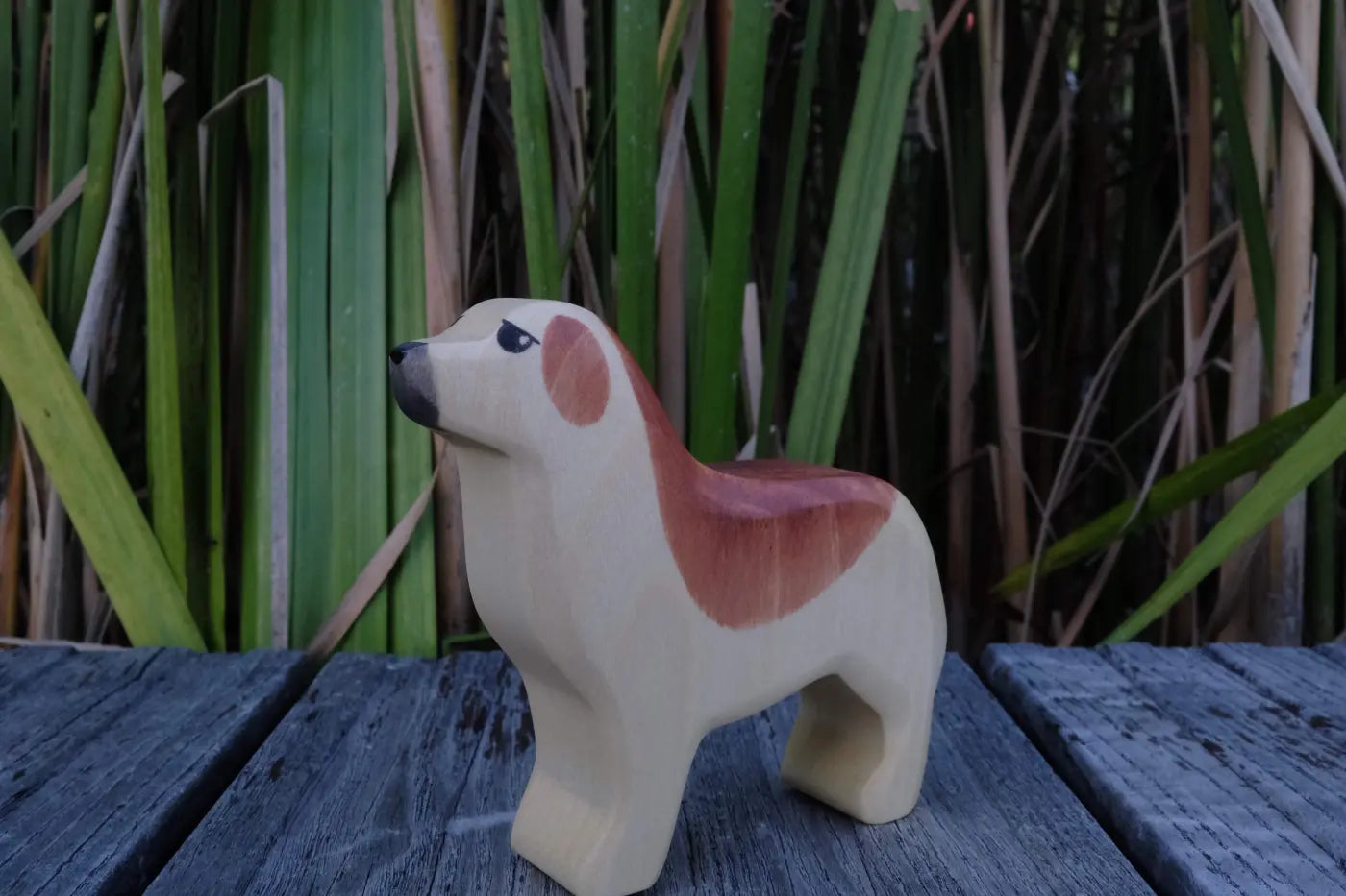 HolzWald Golden Retriever