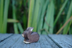 Holzfigur Hase klein von HolzWald, liegend