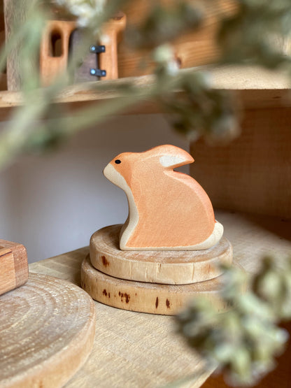 HolzWald Hase sitzend