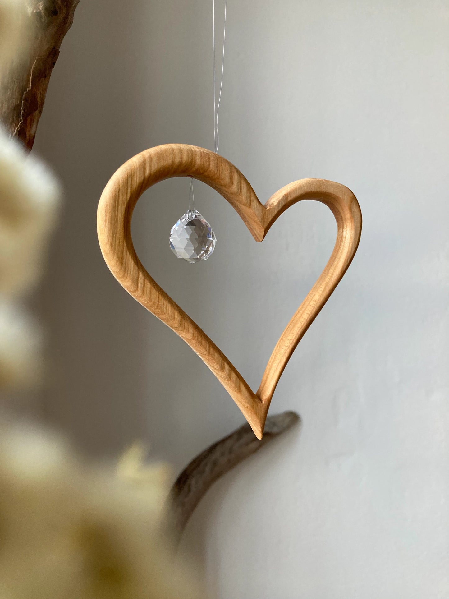 Fensterschmuck - Herz mit Regenbogen-Kristall