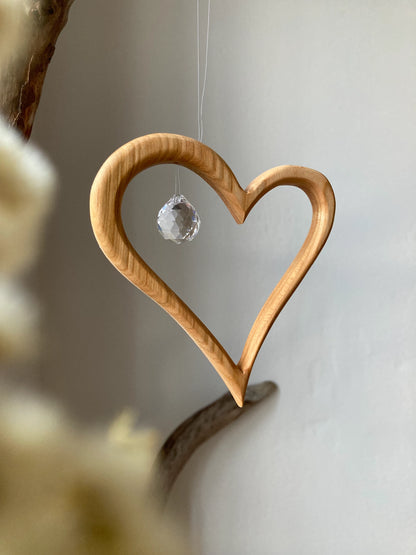 Fensterschmuck - Herz mit Regenbogen-Kristall