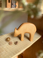 Holzfigur Hirschkuh von HolzWald, Foto