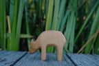 Holzfigur Hirschkuh von HolzWald, Foto