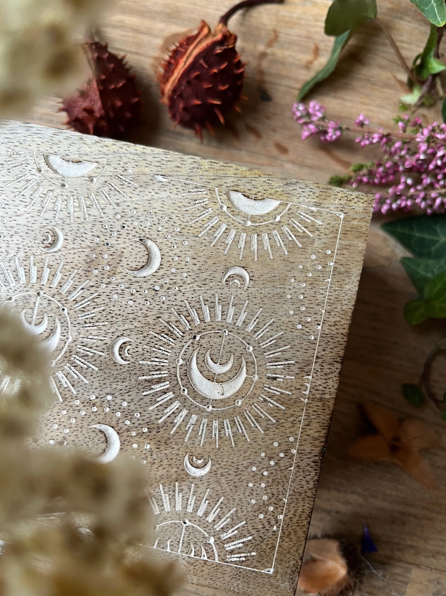 Kästchen - Mondphasen