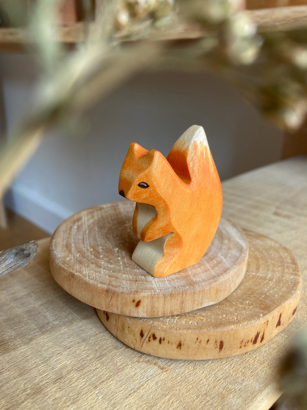 Holzfigur Eichhörnchen klein von HolzWald, Foto