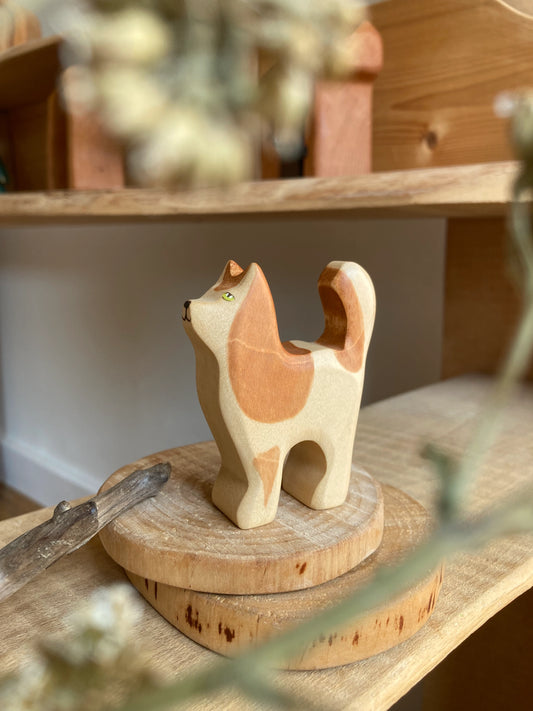 HolzWald Katze