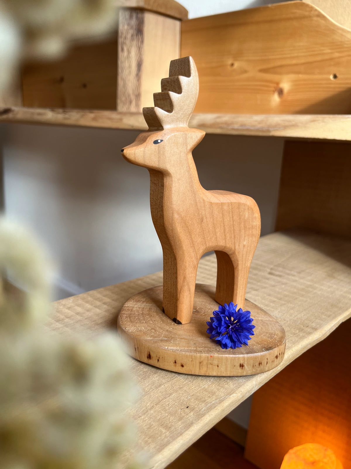 Holzfigur Rehbock von HolzWald, Foto