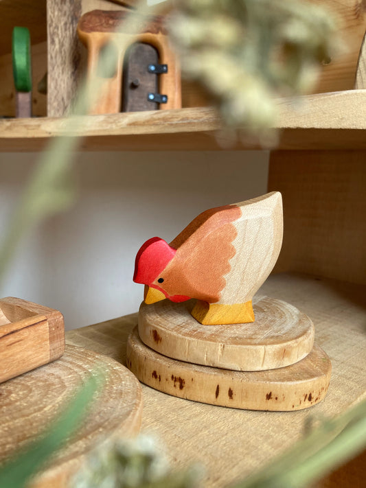 HolzWald Huhn pickend