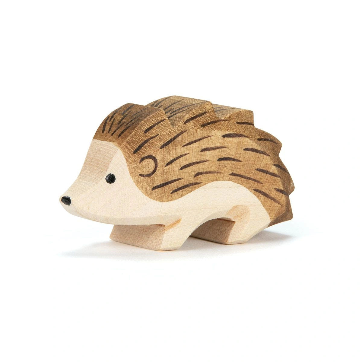Ostheimer Igel, Holzfigur mit braunem Stachelkleid