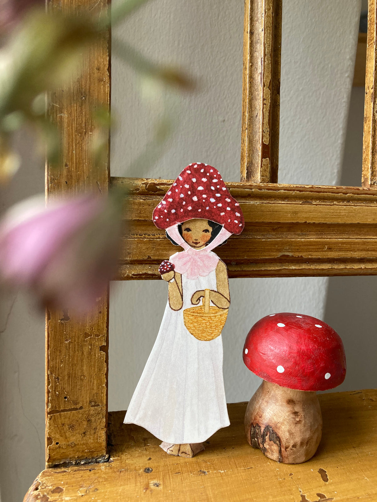 Ankleidepuppe Iben von Tall Hat Tales, Ansicht 3