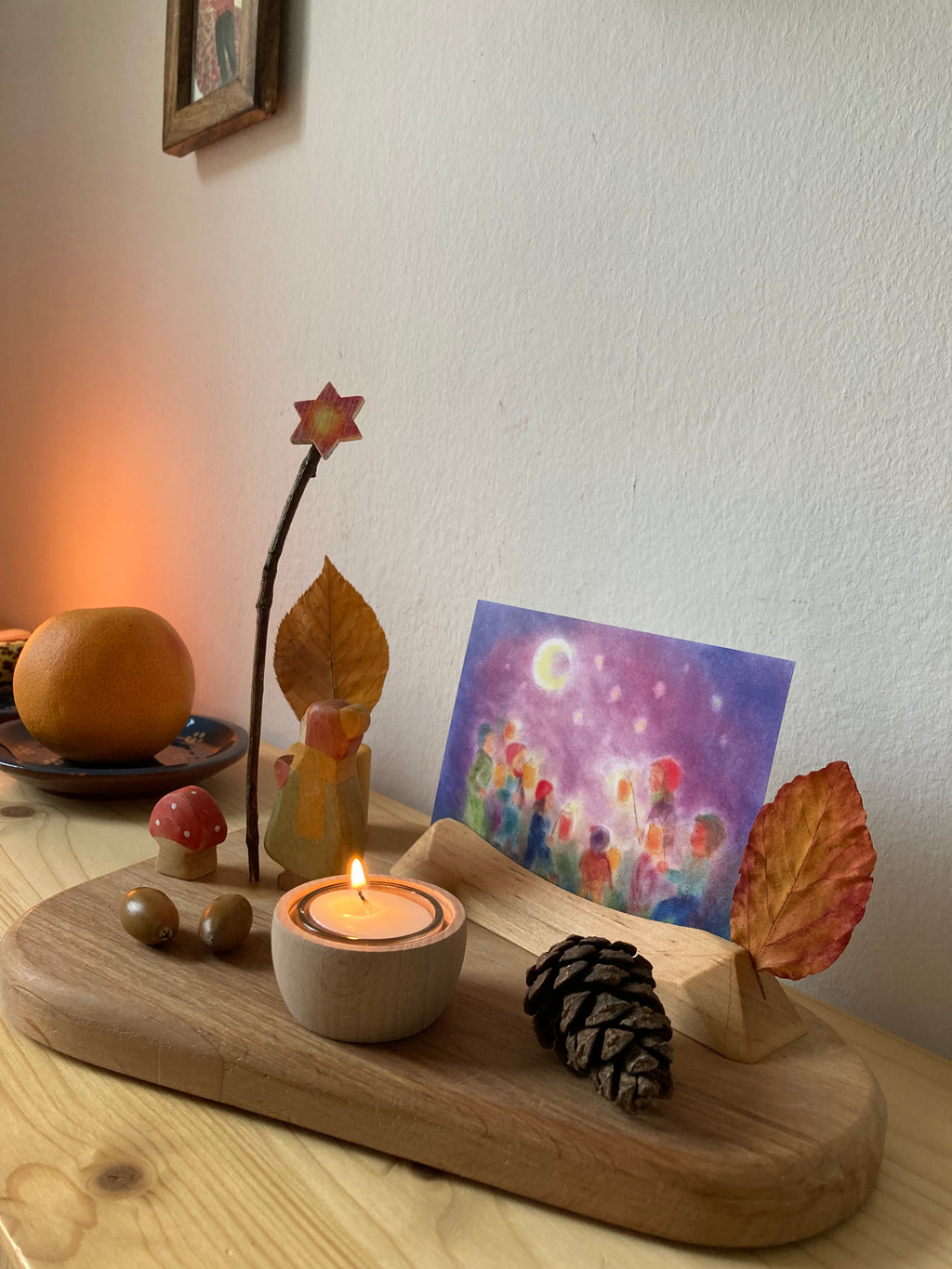 Kartenhalter Classic aus Erle für Postkarten A6 von Decor Spielzeug, Foto